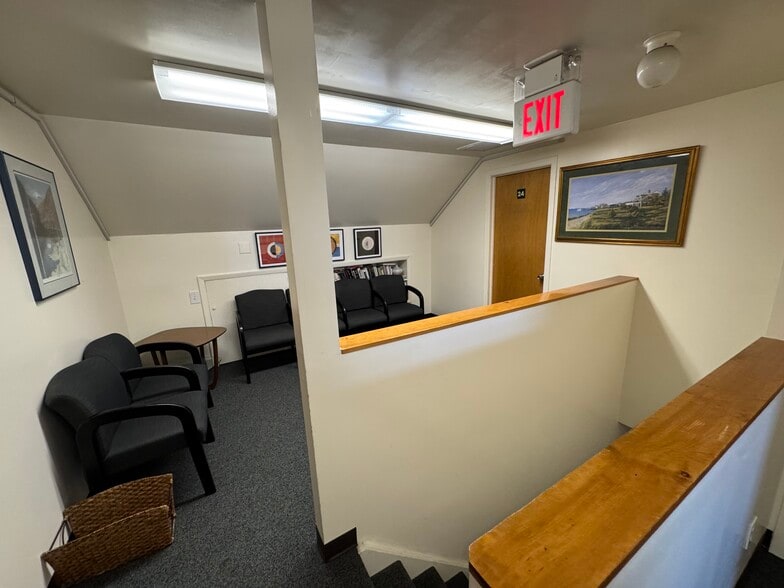 More Photos Of , Roslyn Heights Office For Sale