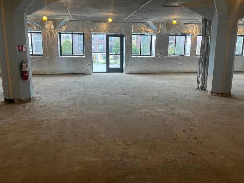 More Photos Of 192 Erie Blvd, Schenectady Apartments For Lease