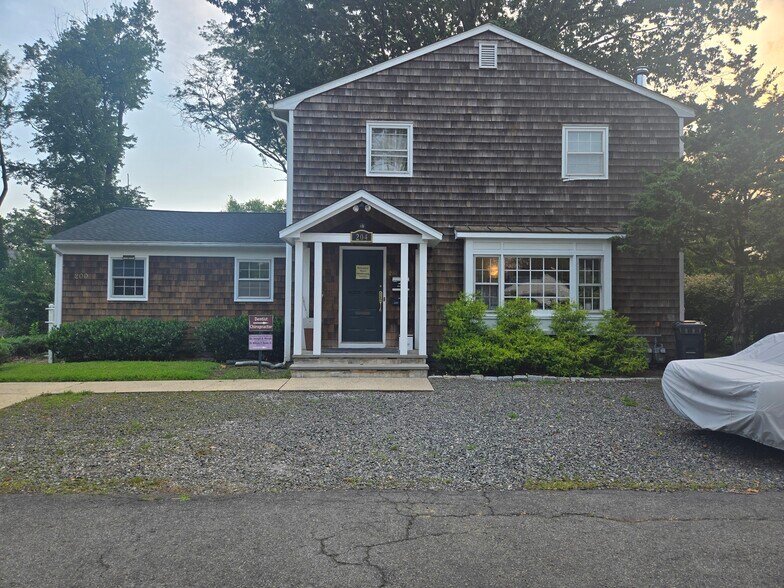 More Photos Of 200-204 N Harrison St, Princeton Medical For Sale