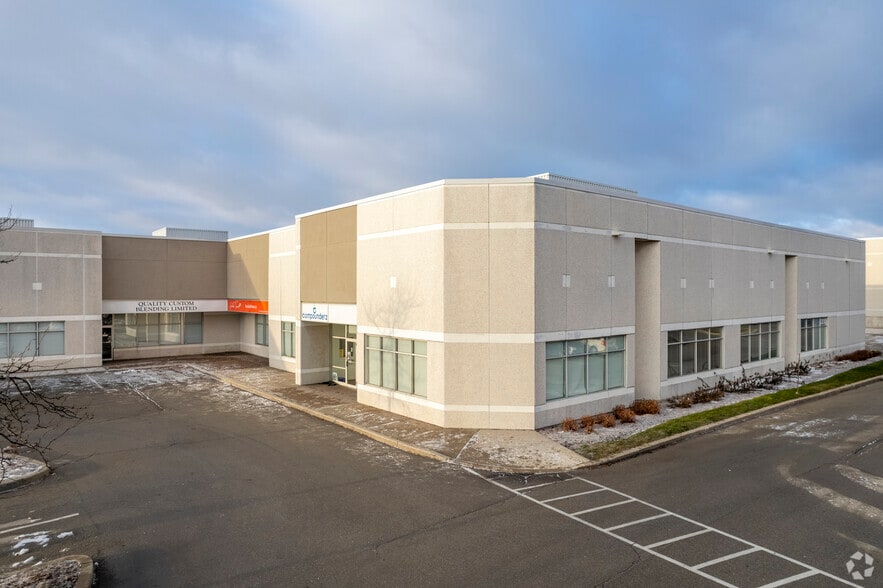 Primary Photo Of 3200 Ridgeway Dr, Mississauga Warehouse For Lease