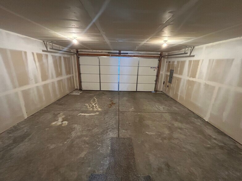 More Photos Of , Cheney Multifamily For Sale