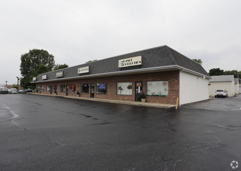 Primary Photo Of 4004 S DuPont Hwy, Dover Freestanding For Sale