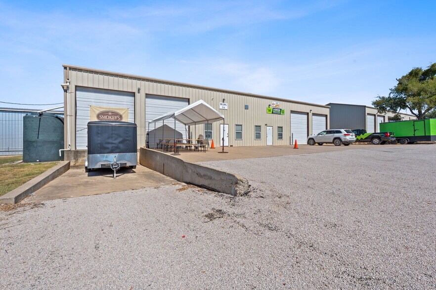 Primary Photo Of 12507 Pauls Valley Rd, Austin Unknown For Lease