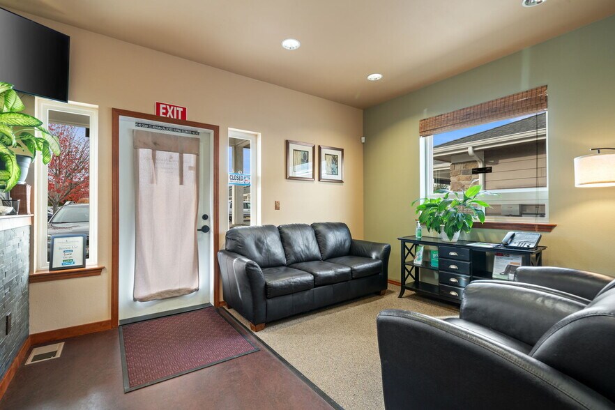 More Photos Of 538 N 5th Ave, Sequim Medical For Sale