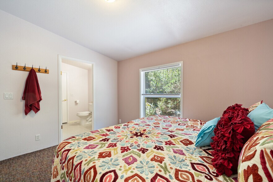 More Photos Of 10425 Neahkahnie Creek Rd, Nehalem Apartments For Sale