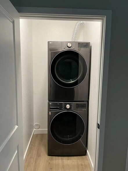 More Photos Of , Phoenix Multifamily For Sale