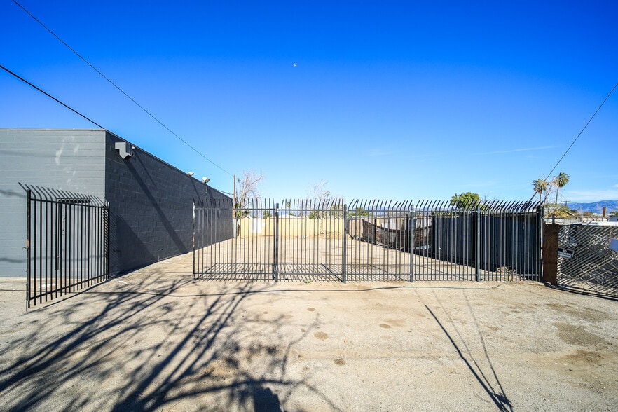 More Photos Of 372 N Mt. Vernon Ave, Colton Warehouse For Sale