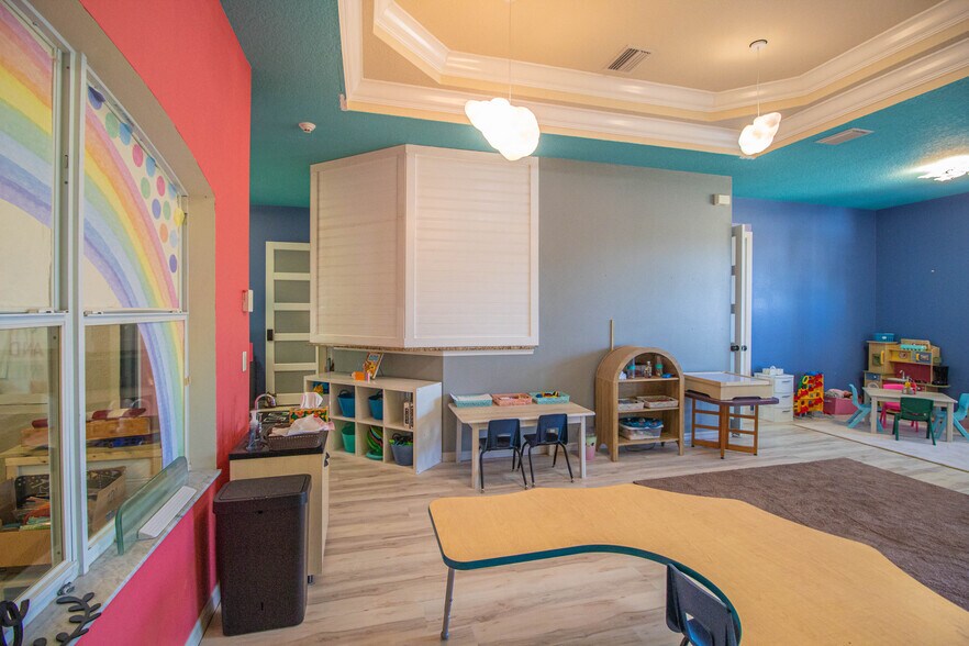 More Photos Of 17162 Toledo Blade Blvd, Port Charlotte Medical For Sale