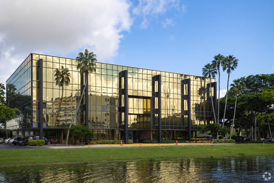 More Photos Of 1800 S Australian Ave, West Palm Beach Office For Lease