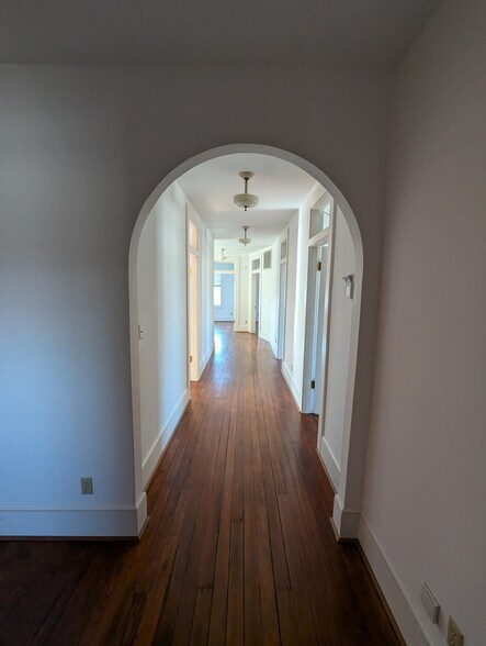 More Photos Of 4059 Lowry Rd, Goode Specialty For Sale