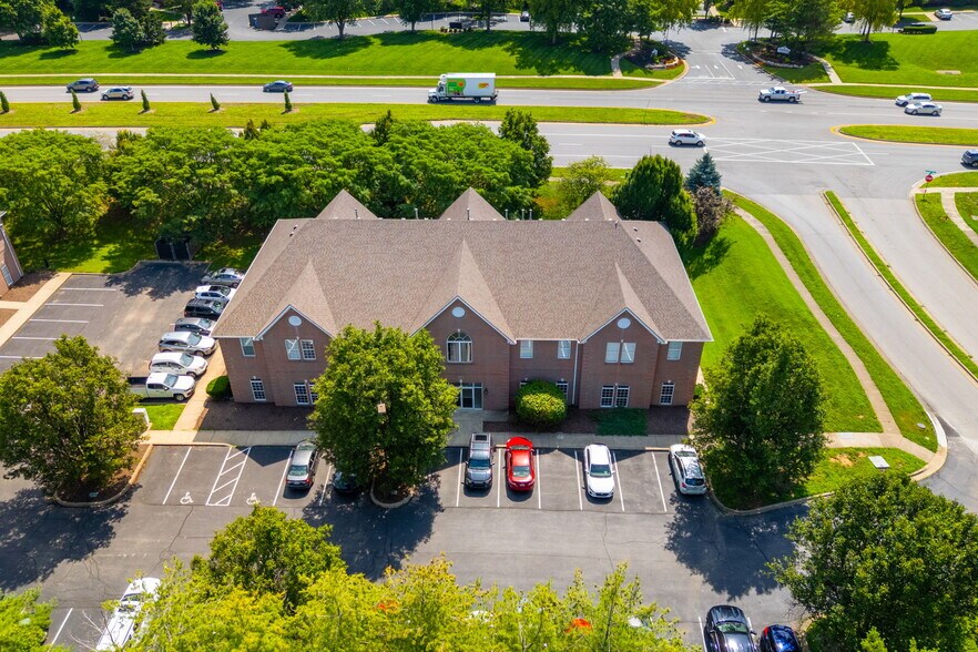 More Photos Of 3240 Office Pointe Pl, Louisville Coworking Space