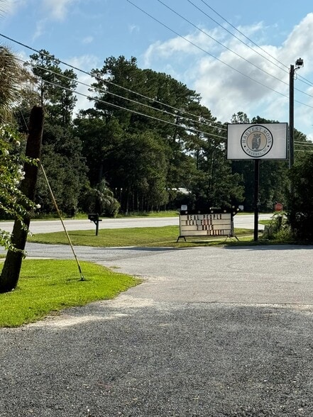 More Photos Of 6165 Savannah Hwy, Ravenel Restaurant For Sale