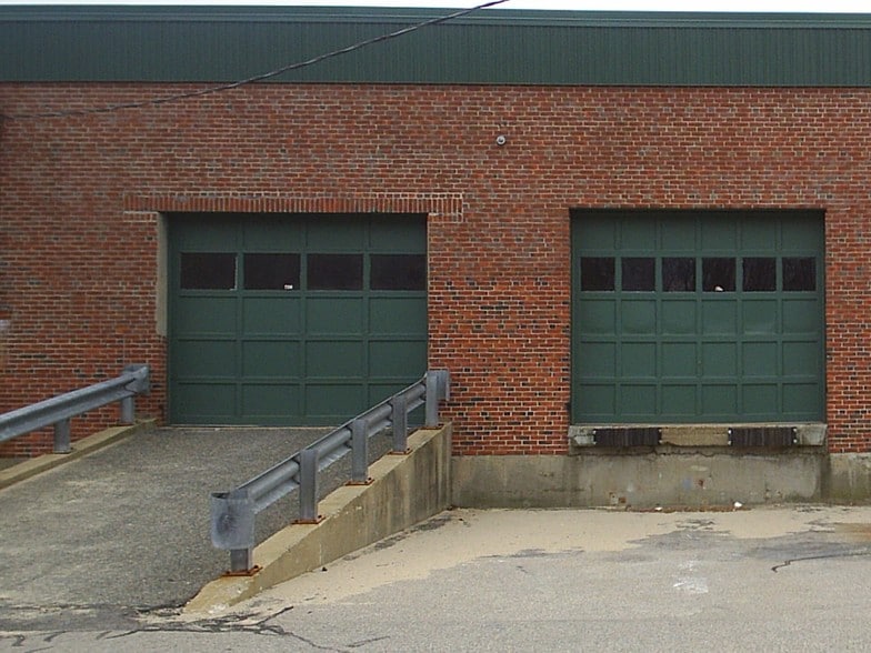 More Photos Of 105 Commerce Way, Dedham Warehouse For Lease
