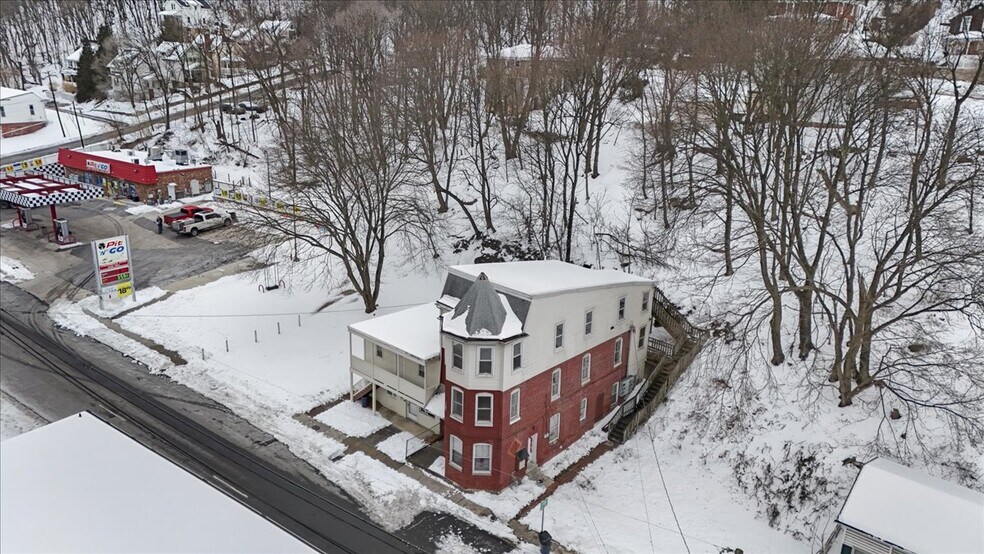 More Photos Of 339 Frederick St, Cumberland Multifamily For Sale