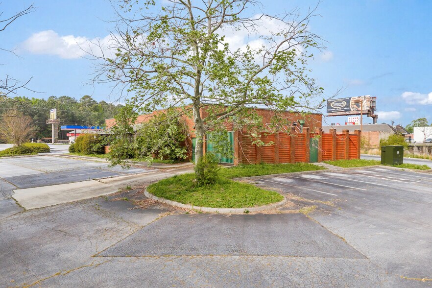 More Photos Of 1589 Big a Rd, Toccoa Flex For Sale