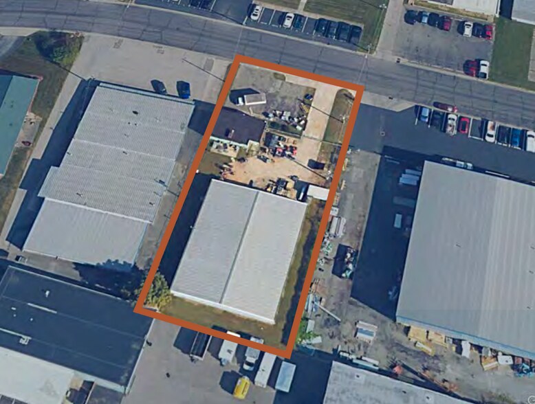 More Photos Of 4875 Factory Dr, Fairfield Manufacturing For Lease