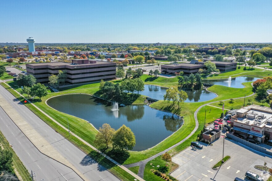 More Photos Of 4445 Corporate Dr, West Des Moines Medical For Lease