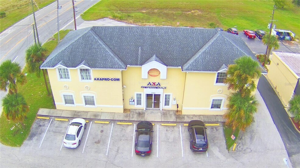 More Photos Of 43344 Highway 27, Davenport Coworking Space