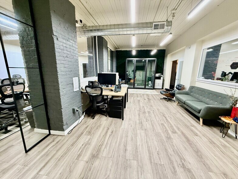 More Photos Of 124-132 Waverly Pl, San Francisco Apartments For Lease