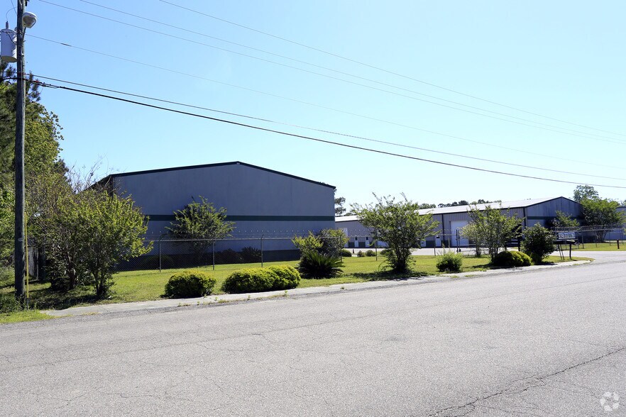 More Photos Of 7644 Southrail Rd, North Charleston Unknown For Lease