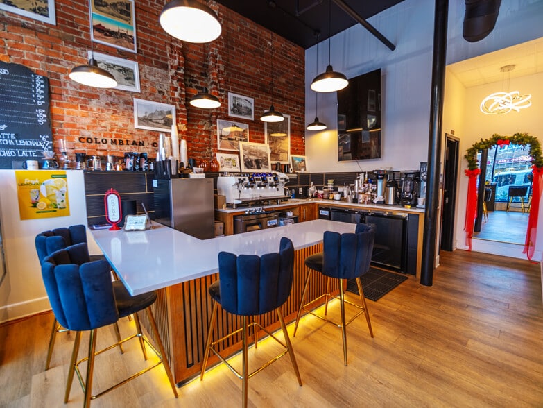 More Photos Of 100 Northampton St, Easton Apartments For Sale