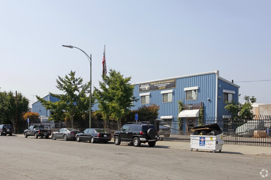 More Photos Of 1085 N 11th St, San Jose Warehouse For Sale