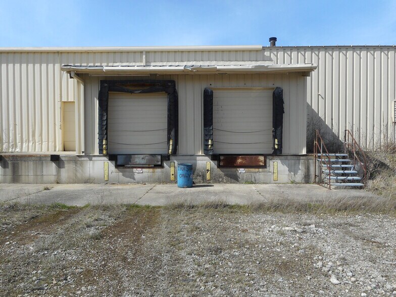 More Photos Of 5257 US ROUTE 22, Washington Court House Distribution For Sale