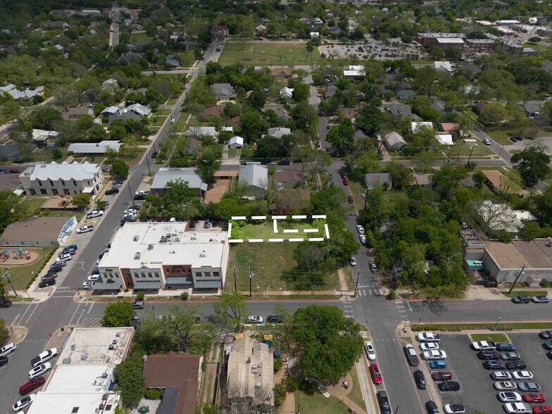 More Photos Of 203 9th St, Georgetown Land For Sale
