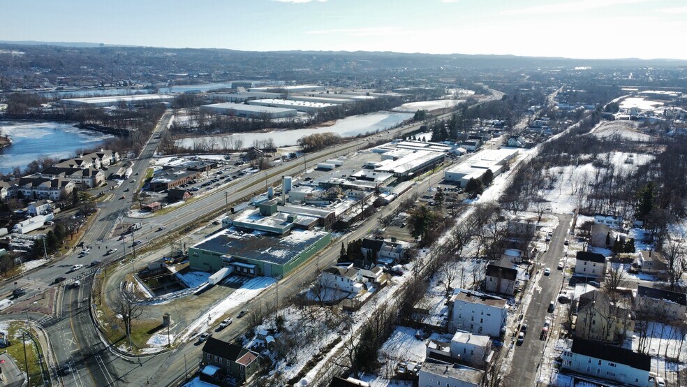 More Photos Of 400-465 Saratoga St, Cohoes Manufacturing For Sale