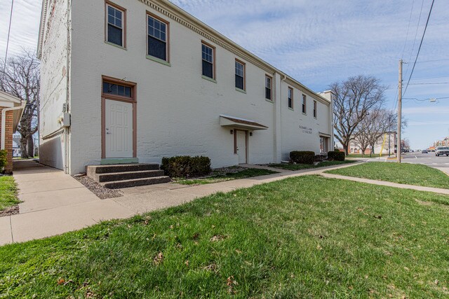 More Photos Of 2 Park Ave W, Princeton Medical For Sale