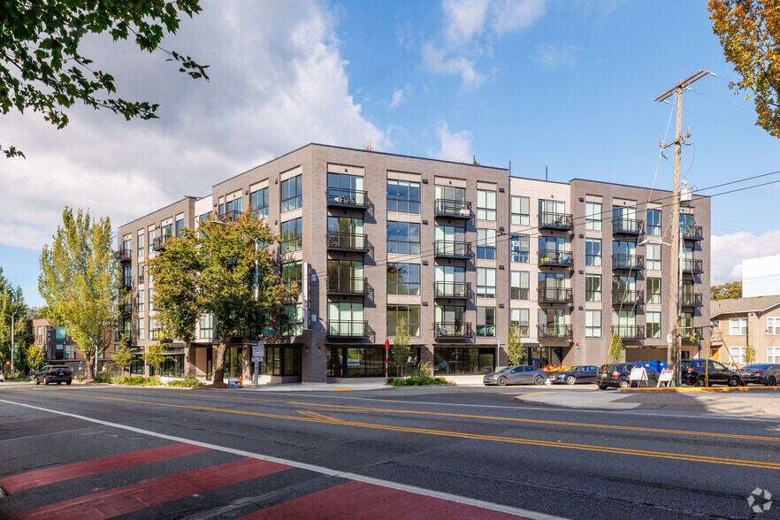 Primary Photo Of 3710 S Angeline St, Seattle Apartments For Lease