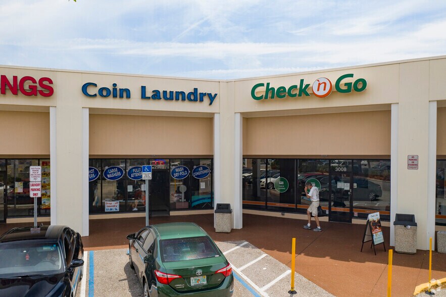 More Photos Of 2810-3016 54th Ave S, Saint Petersburg Unknown For Lease