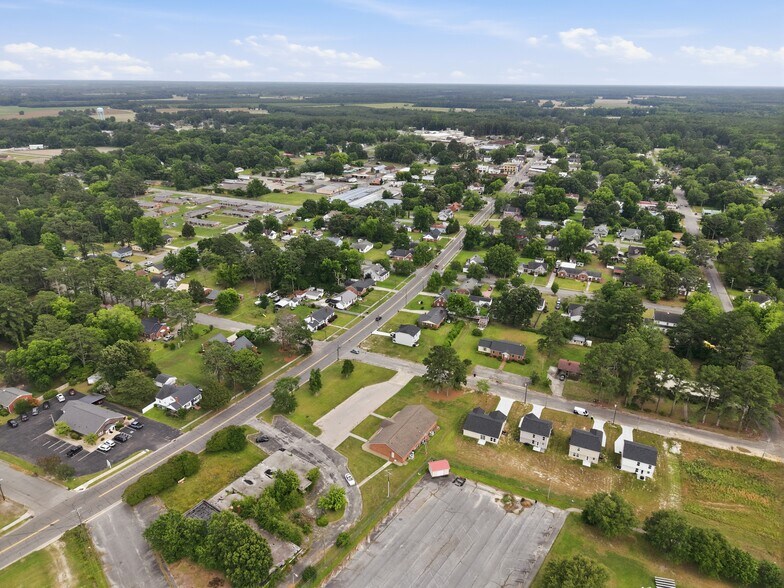 Primary Photo Of 501 N Main St, Robersonville Office For Sale