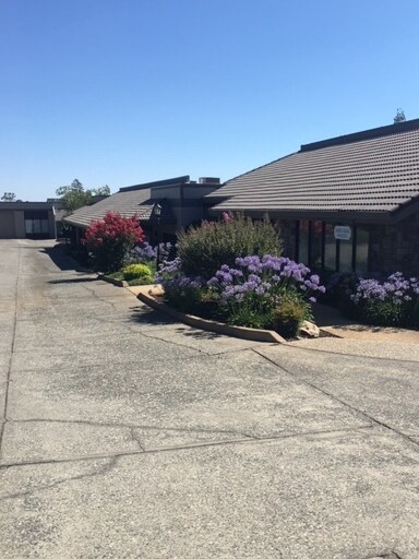 More Photos Of 11800-11844 Kemper Rd, Auburn Light Manufacturing For Lease