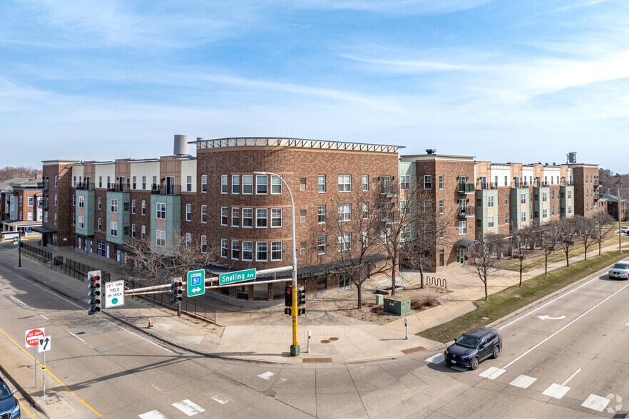 Primary Photo Of 1550 Larpenteur Ave W, Falcon Heights Apartments For Lease