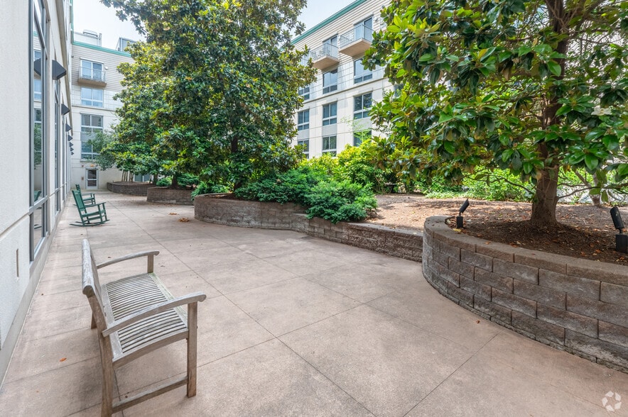 More Photos Of 777 7th St NW, Washington Apartments For Lease