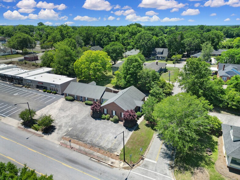 More Photos Of 312 N Main St, Lancaster Office For Lease