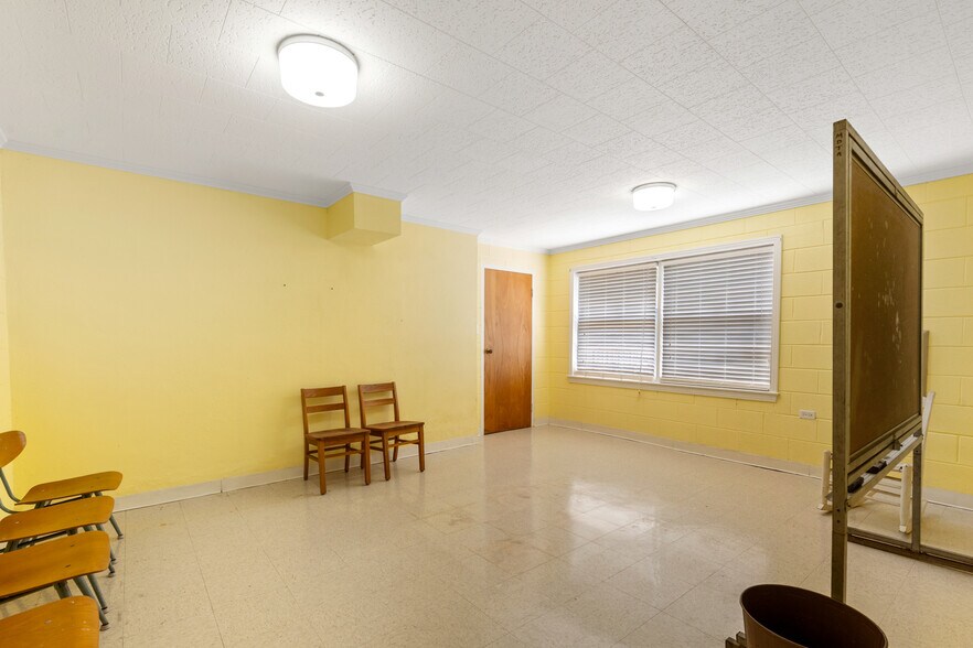 More Photos Of 1920 Park Ave, Rockingham Religious Facility For Sale