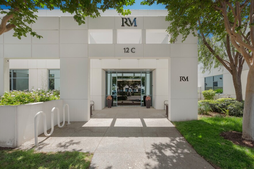 More Photos Of 12 Mauchly, Irvine Research And Development For Sale
