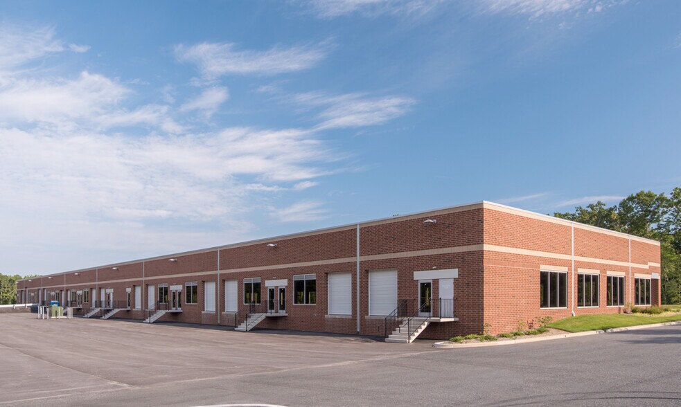 More Photos Of Three Notch Rd, California Unknown For Lease