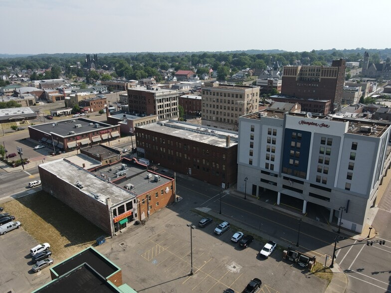 More Photos Of 129 Lincoln Way W, Massillon Land For Lease