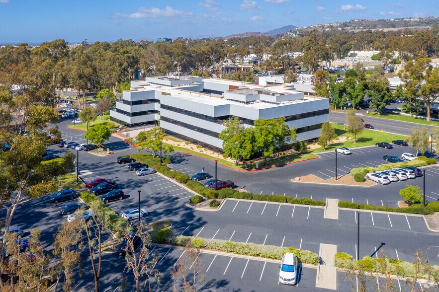 More Photos Of 10089 Willow Creek Rd, San Diego Coworking Space