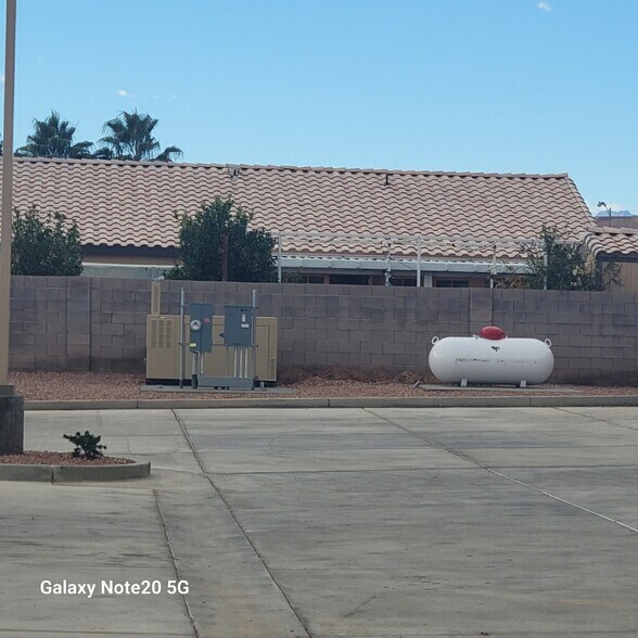 More Photos Of 391 Riverside Rd, Mesquite Convenience Store For Lease