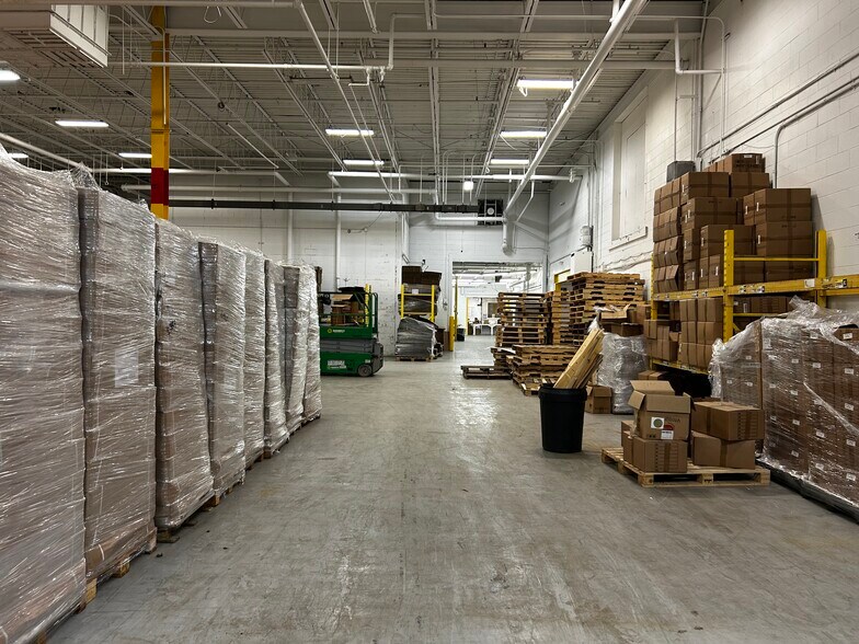 More Photos Of 325 Jay St, Coldwater Industrial For Sale