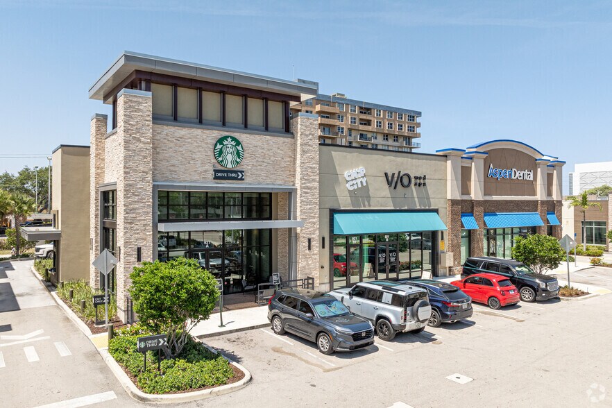 Primary Photo Of 921 SE 17th St, Fort Lauderdale Freestanding For Lease