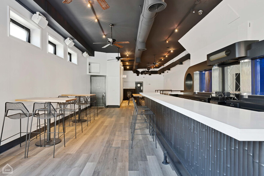 More Photos Of 2301 W Chicago Ave, Chicago Apartments For Sale