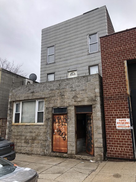 More Photos Of 16 Williams Ave, Brooklyn Service For Lease