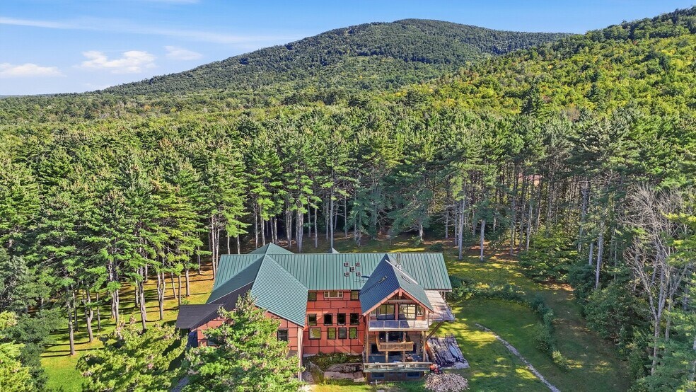 More Photos Of 1420 N High St, Bridgton Apartments For Sale