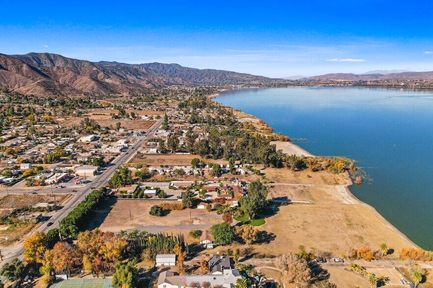 More Photos Of 17690 Grand Ave, Lake Elsinore Apartments For Sale