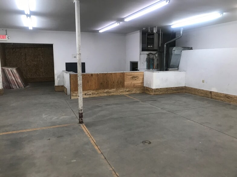 More Photos Of 778 Baseline Rd, Lafayette Warehouse For Lease